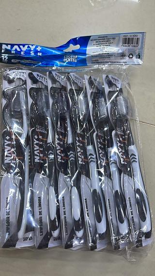 ESCOVA DENTAL ADULTO NAVY+FRESH