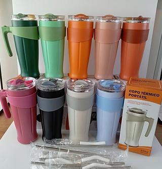 COPO TERMICO PORTATIL 830ML CAPACIDADE