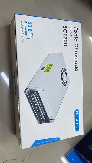 FONTE CHAVEADA BIVOLT 12V 20.0 AMPERES IT-BLUE