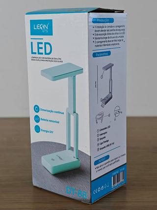 LAMPADA LED COM BATERIA DE ICON-LITIO LEON GTS