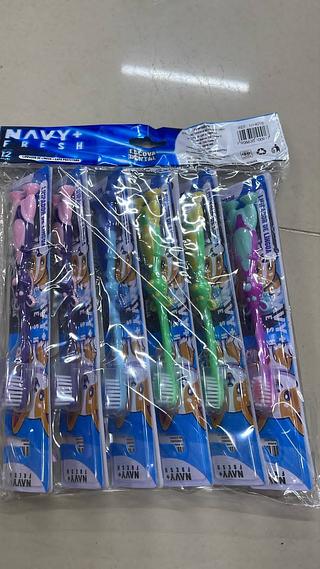 ESCOVA DENTAL INFANTIL NAVY+FRESH