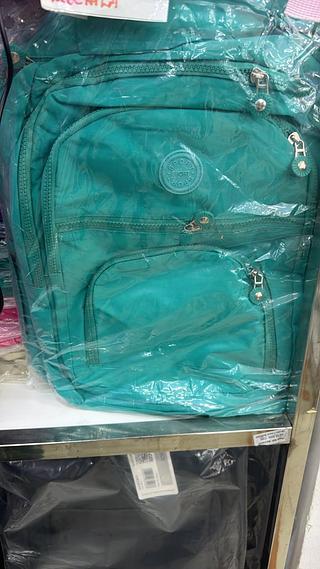 MOCHILA PRETA CASUAL PERSONALIZADA SUN STARTS
