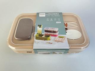 LANCHEIRA COM TALHERES 850ML MADE BASICS