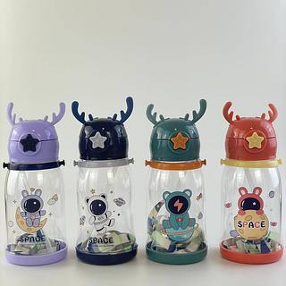 GARRAFA PLASTICA PARA CRIANÇA