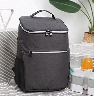 MOCHILA TÉRMICA MADE BASICS