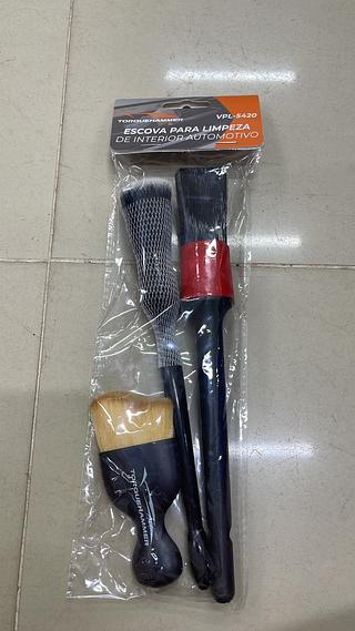 ESCOVA PARA LIMPEZA DE INTERIOR AUTOMOTIVO TORQUEHAMMER