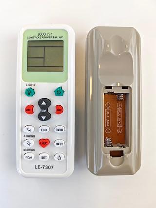 CONTROLE REMOTO UNIVERSAL AR CONDICIONADO 2000 IN 1 LELONG