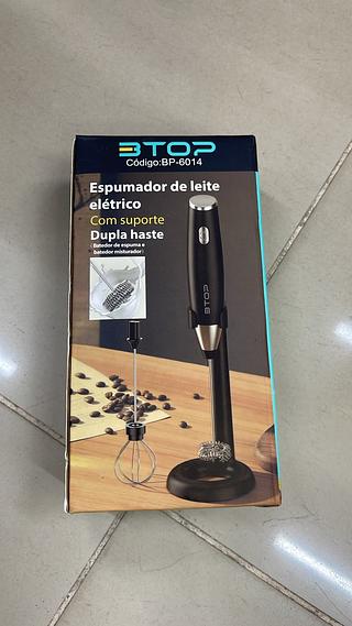 ESPUMADOR DE LEITE ELETRICO COM SUPORTE DUPLA HASTE BTOP