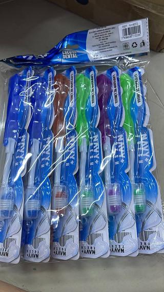 ESCOVA DENTAL ADULTO MEDIA NAVY+FRESH