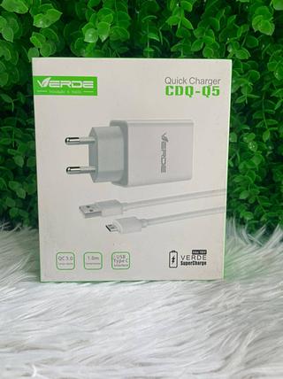 CARREGADOR V8 QUICK CHARGER 18W VERDE