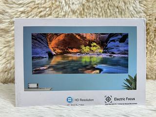 TFT LCD HOME PROJECTOR MIDIA ANDROID HD RESOLUTION