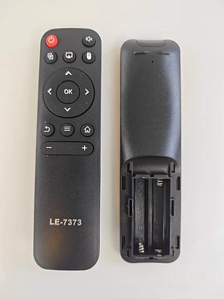 CONTROLE REMOTO PARA PROJETOR YG 300 LELONG