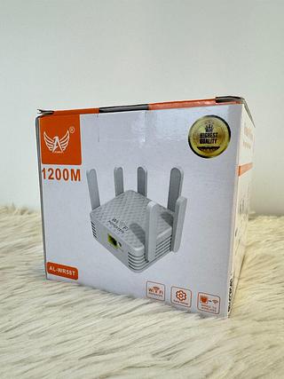 WIRELESS-N WIFI REPEATER 1200M ALTOMEX