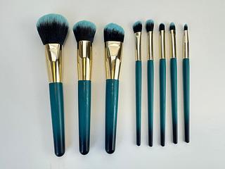 PINCEIS DE MAQUIAGEM COM 8 PEÇAS