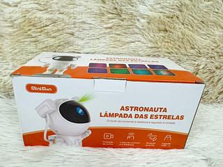 ASTRONAUTA LAMPADAS ESTRELAS MININEM