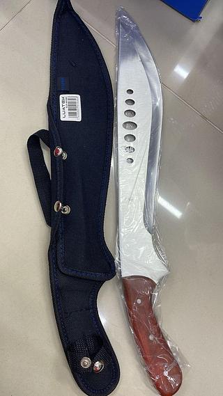 FACÃO KUKRI FULL TANG LÂMINA EM AÇO INOX COM BAINHA LUATEK