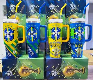 COPO TERMICO PERSONALIZADO DE TIME 1200ML FOOTBALL CUP