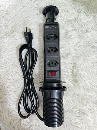 TORRE DE TOMADA MULTIFUNCIONAL COM TRES ENTRADAS 1.80M MINIMEN