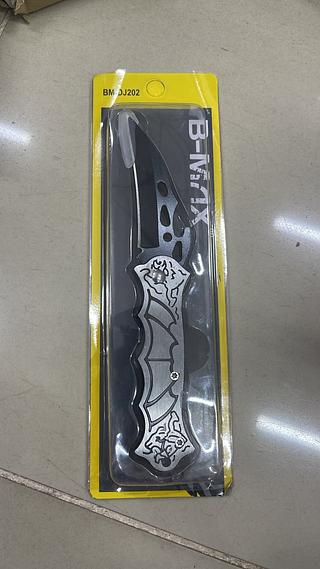 CANIVETE DOBRÁVEL TÁTICO B-MAX